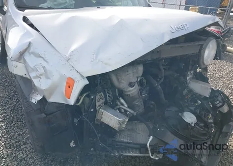 2018 Jeep Renegade Latitude Fwd z USA, uszkodzony, nr VIN ZACCJABB7JPJ07859